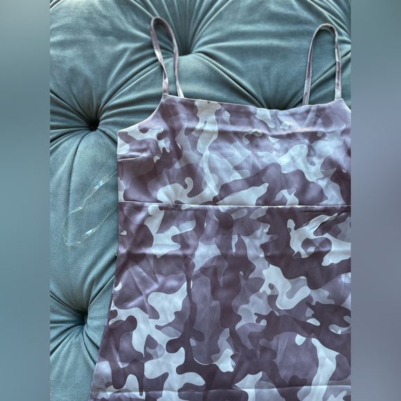 Incognito Camo Dress Size L - Picture 7 of 9